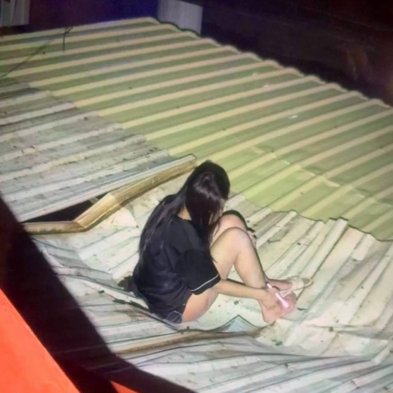 柬埔寨西港女子8楼坠落后奇迹生还