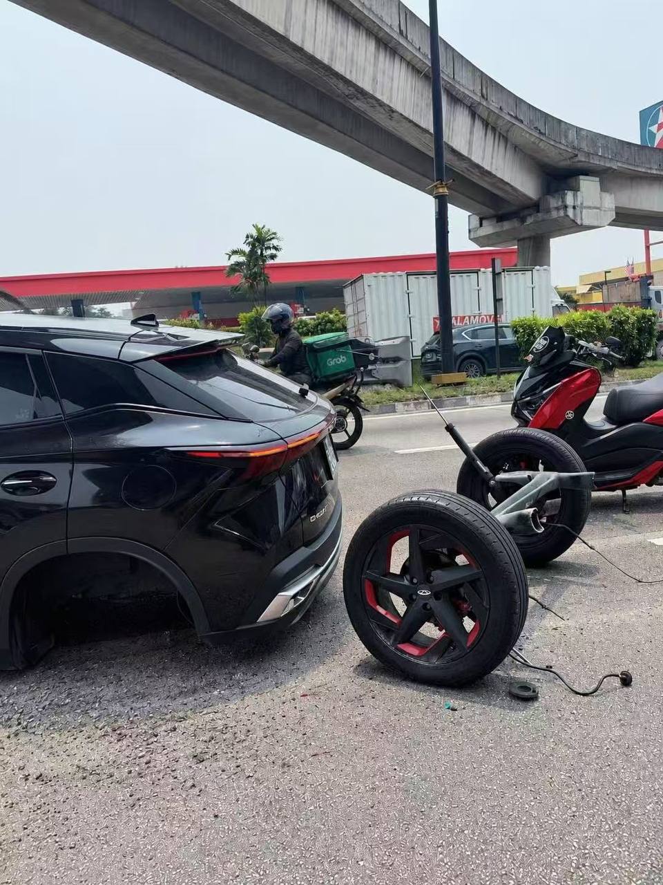 金边深夜飙车事件：生命与速度的危险游戏