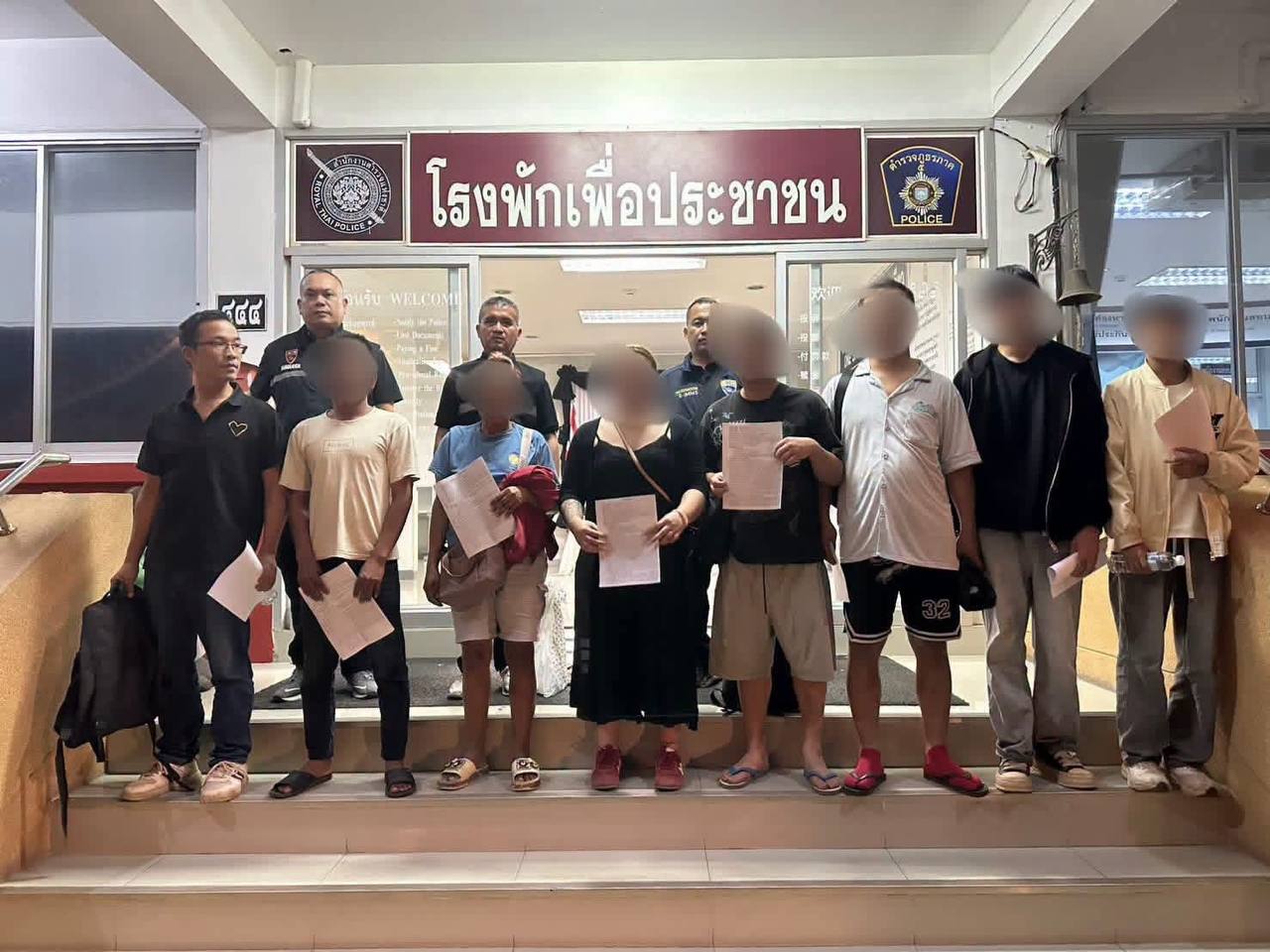清莱警方查获16名偷渡中国人 涉及未成年人